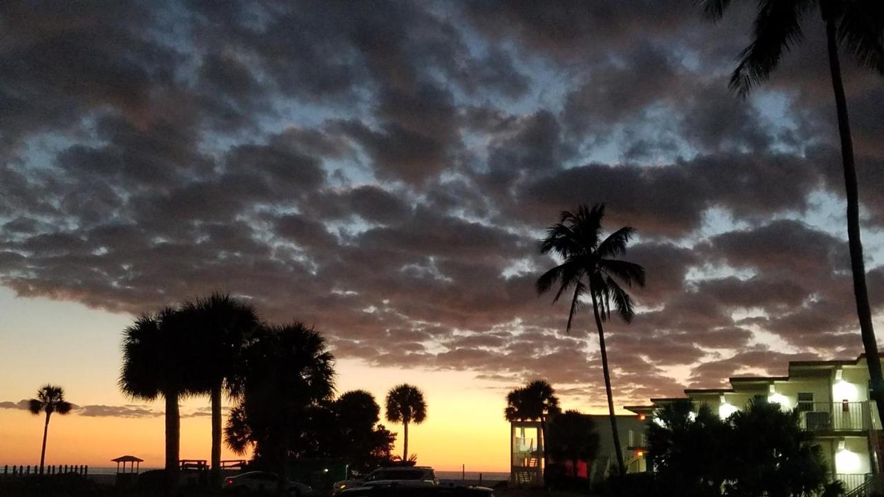 Carousel Beach Inn Fort Myers Beach Exteriér fotografie