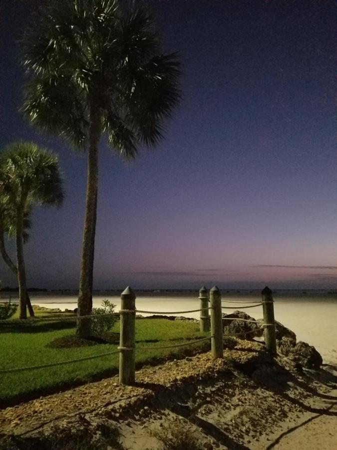 Carousel Beach Inn Fort Myers Beach Exteriér fotografie