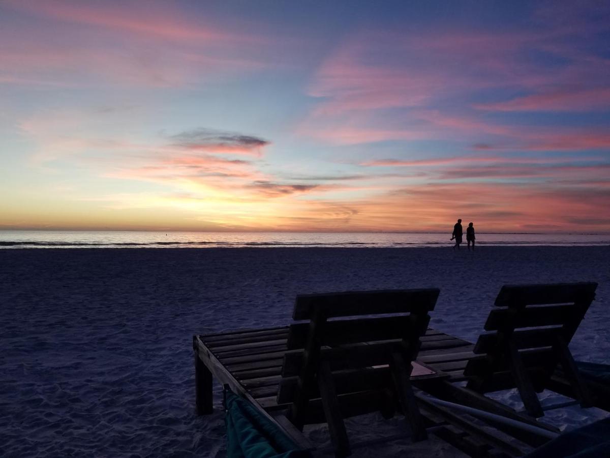 Carousel Beach Inn Fort Myers Beach Exteriér fotografie